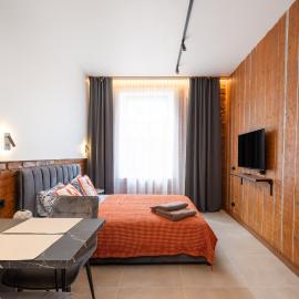 The Hidden Gem - 4 smart and quiet studio apartment block, отель в Риге