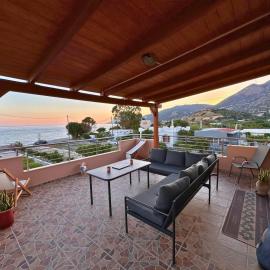 Villa Kyma by the sea, in South Crete