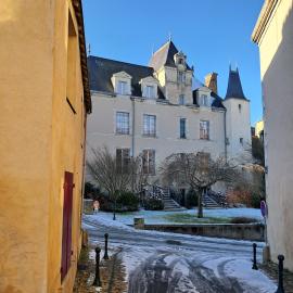 le pomerol, hotel v destinácii Château-Gontier