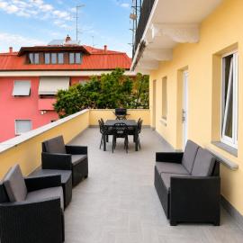 La Terrazza, comfort e relax tra i laghi