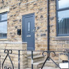 Large House in West Yorkshire - Sleeps 9