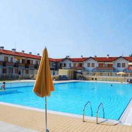Apartment with Pool in Rosolina Mare 57803