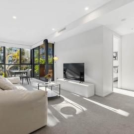 Northbourne Sullivan 2B2B 2Parkings Gym Rail, hotel i Downer