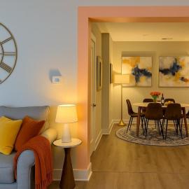 5 Beds 1500 Sq ft Walkable Kitchen 1 and a half Bath, khách sạn ở Conshohocken