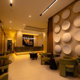 Vibe Hotel Alabang, hotel v destinaci Manila