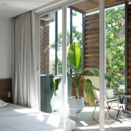 389 Hz Homestay