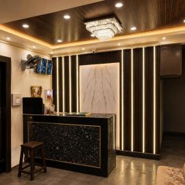 Om Lodge Near Howrah Railway Station Family Friendly, Hotel in Howrah