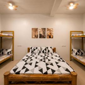 Family or Barkada Transient Stay Near SM Lipa