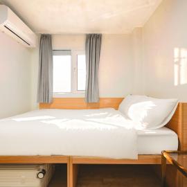 Easy Stay in Shinchon Hongdae