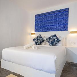 Coral Reef Holidays, hotel in Tioman Island