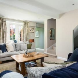Beautiful Country Home, Garden and EV charging, hotel a Basing