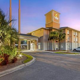 Comfort Inn & Suites Charleston Airport Convention Center, hotel en Charleston