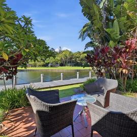 Pacific Bay 1-Bed Apt Lake Views & Beach