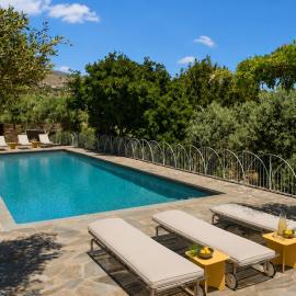 Touchstone Villa - Private Pool, Mountain Views & Luxury Architecture
