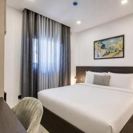 Urban 19 Residences Premium Stay