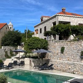 Apartments Kralj Ana