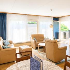 Ferienwohnung Zum Rosengarten Driedorf 3 Sterne Unterkunft im Westerwald mit Komfort & zentraler Lage، فندق في Driedorf