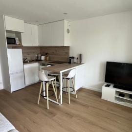 Studio with balcony and pool in La Baule