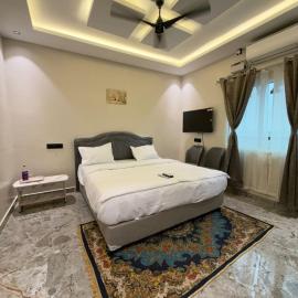 Sasikala Residency, hotel a Padālam