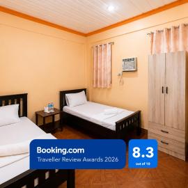 RedDoorz @ Johsons Pension House Butuan City, хотел в Бутуан