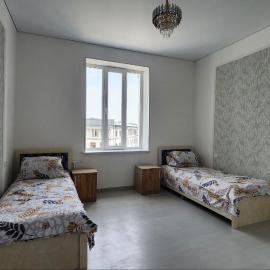 Milliy guest house and Hostel, hotel di Jizzax