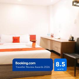 RedDoorz Plus at MM Hotel Las Pinas former RedDoorz Plus Near Bamboo Organ, hotel em Manilla