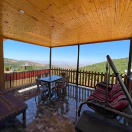 Alreem Farm, hotel sa Ajloun