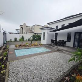 Family Holiday Home, hotel en Cape Town