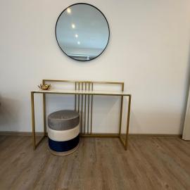 Ferienwohnung am Wald und Hannover Stadt, Contactless Check -in, free parking,, hotel a Ronnenberg