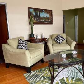 Eileens Place, hotel in Port-of-Spain