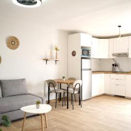 Finca Maresía · La Santa Sea Apartments、ラ・サンタのホテル
