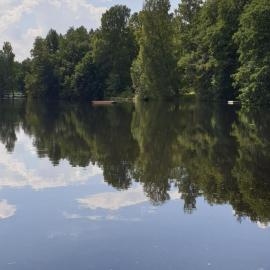 Haus auf einer Anhöhe, ruhig, Flussnähe, Glasreich, hotel sa Alsterfors