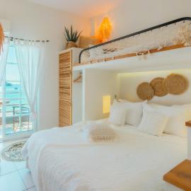 Arcadia Luxury Rooms Seaside Cuisine