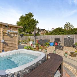5 Bed in Kidwelly oc-d39069