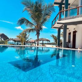 Grand Bay Hotel, hotel in Arugam Bay