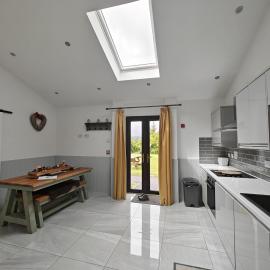 1 Bed in Mynyddislwyn oc-a44713