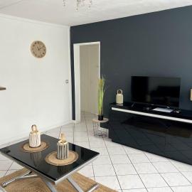 Spacieux et confortable T4 - Mantes-La-Jolie โรงแรมในMantes-la-Jolie