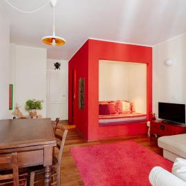 Renovated Two-Room Apartment with Double Terrace, hotel v destinácii Bardonecchia