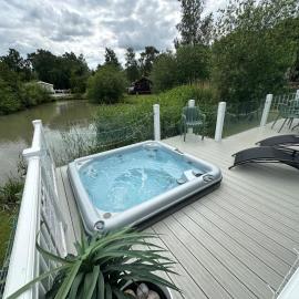 Luxury Lakeside Lodge L2 with Hot tub situated at Tattershall Lakes Country Park