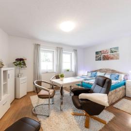 Ferienwohnung "Blumenwiese"