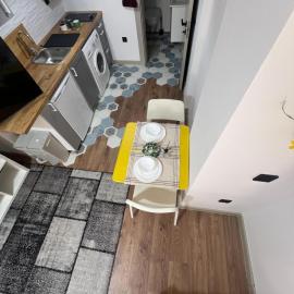 Cute Ikea house with a garden close to the beach fast internet