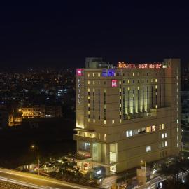 ibis Bengaluru Hosur Road - An Accor Brand, hótel í Bangalore