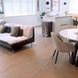 Spacious LuxurFFF central Bournemouth Free Parking