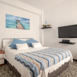 Piso DE-MI-LA, hotel in Aspe