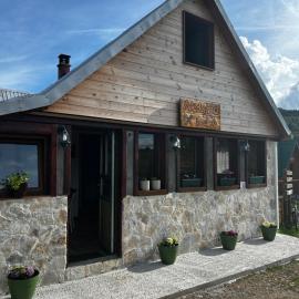 Guesthouse Nedajno, hotel v destinácii Nedajno