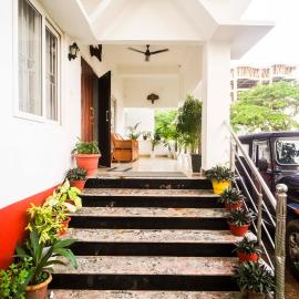 Mong Mao Manor, hotel in Guwahati