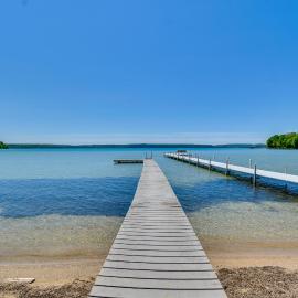 ~ 4,000 Sq Ft Cabin on Glen Lake: Deck & Views!