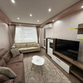 RICH 3 Apartment