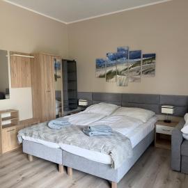Viesnīca Villa Rowena pilsētā Rovi