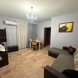Dea's Apartments in Center of Velipoja, hotel in Velipojë